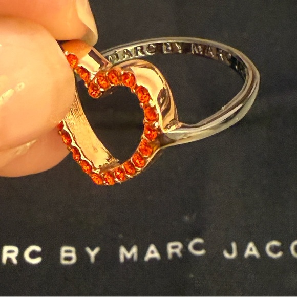 MARC BY MARC JACOBS Annabelle Pave Heart Love Ring Valentine Present Gift Size 6 - Picture 5 of 8